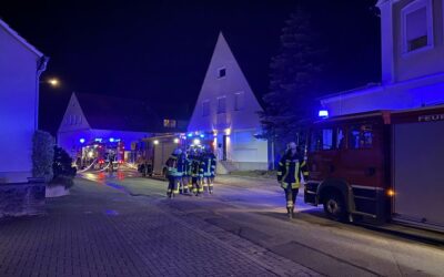 Buer: Feuerwehr verhindert weiteren Schaden an einem Wohnhaus