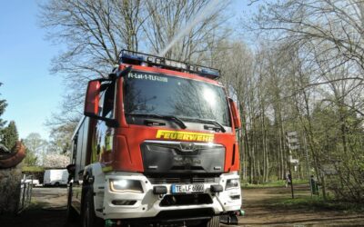 „Der Hüggel brennt“ – Einsatzübung der Feuerwehren Hasbergen und Lotte