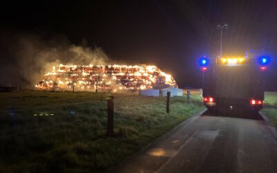 Melle-Neuenkirchen: 240 Strohballen in Flammen