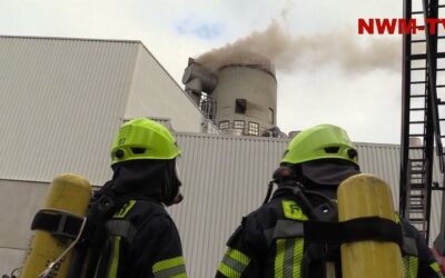 Kräftezehrender Einsatz für die Feuerwehren in Georgsmarienhütte – Einheiten der Kreisfeuerwehr unterstützen mit Atemschutzgeräteträgern