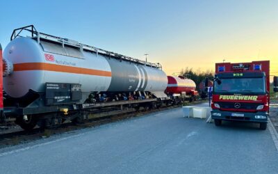 Ausbildung am Gefahrgut-Ausbildungszug der Deutschen Bahn AG